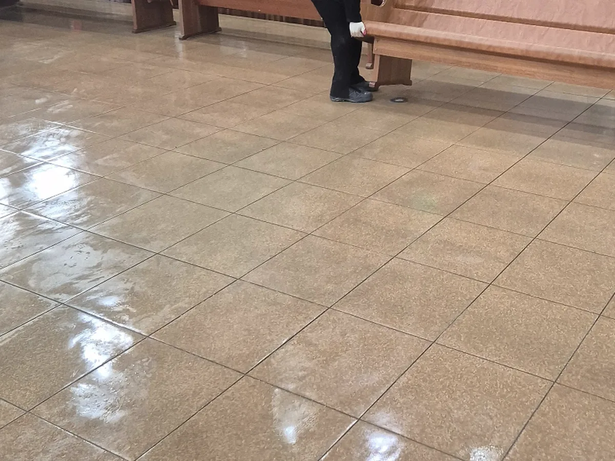 남양주시 삼패동 예배당 방송실 장비 주변 정밀 위생청소 사례 - 행진크린