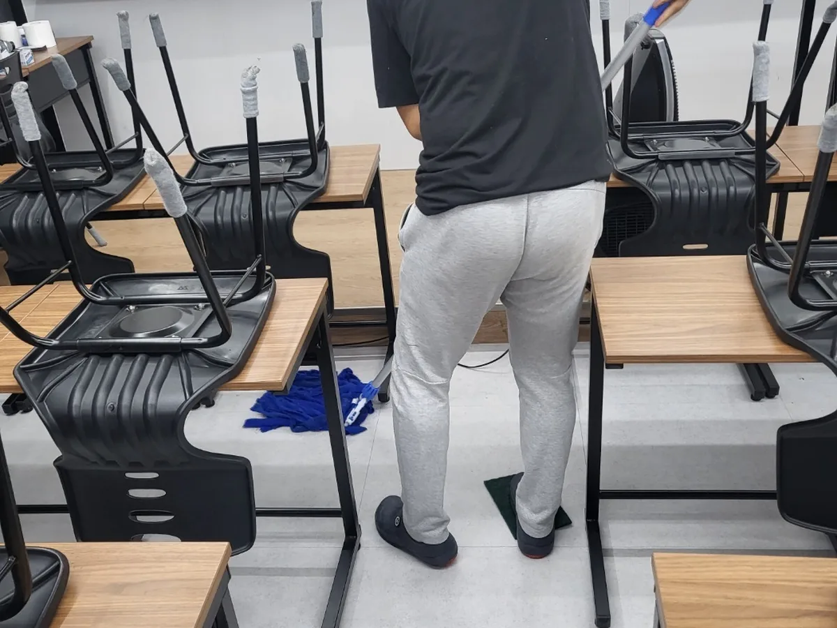 양주시 봉양동 사업장 로비·응접실 바닥 위생청소 사례 - 행진크린